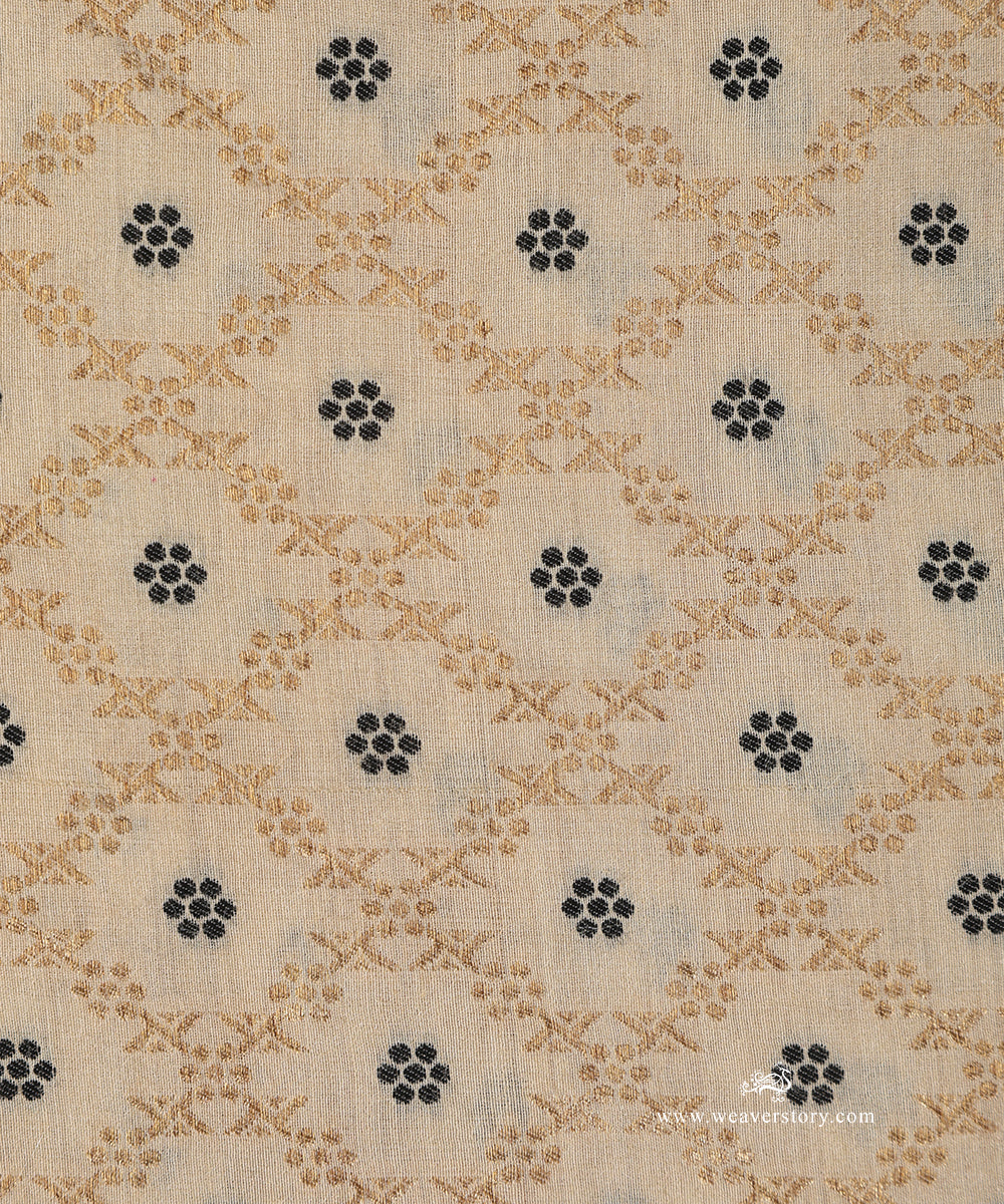 Off_White_Handloom_Pure_Munga_Silk_Banarasi_Fabric_With_Meenakari_WeaverStory_03