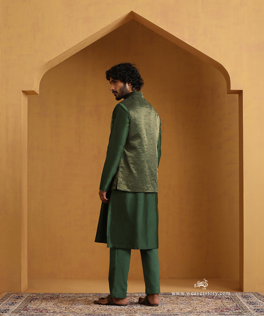 Green_Hand_Embroidered_Chanderi_Kurta_Set_With_Tissue_Nehru_Jacket_And_Embroidered_Bottons_WeaverStory_04