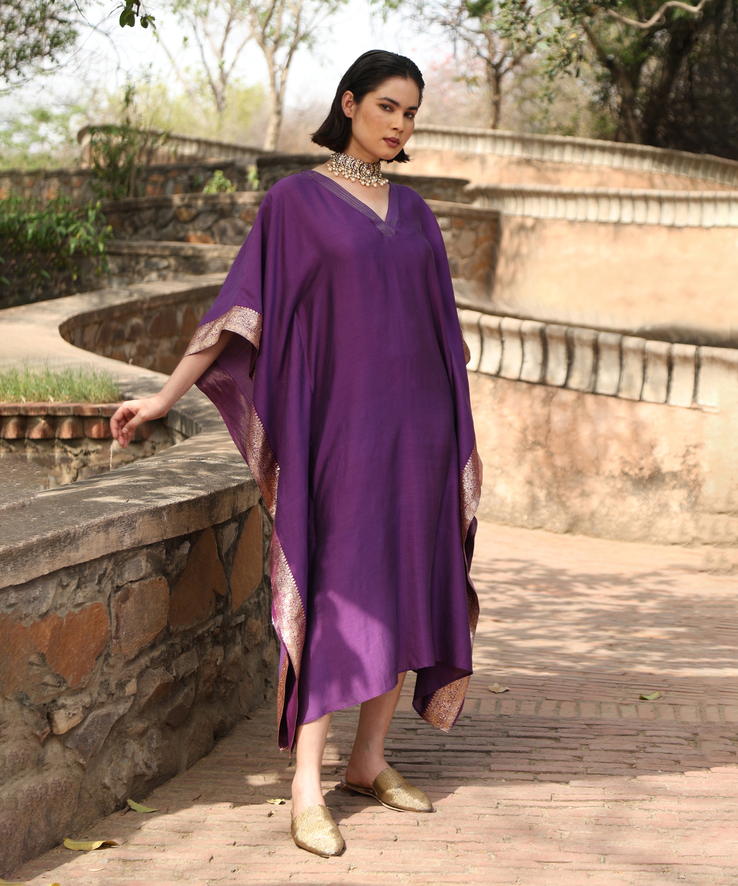 Aurbergine_Handloom_Pure_Chiniya_Kaftan_With_Sanjaab_Finishing_WeaverStory_01