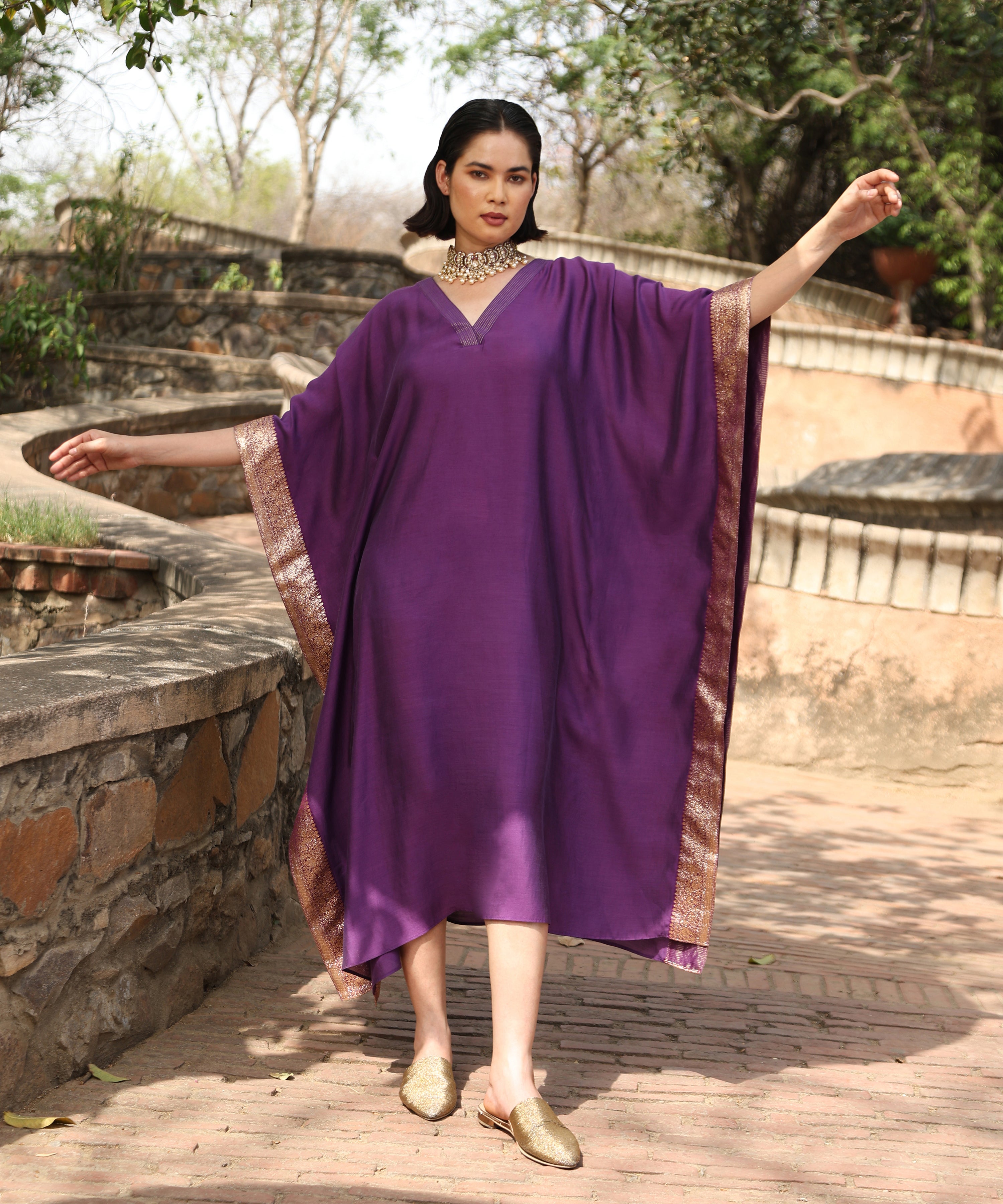 Aurbergine_Handloom_Pure_Chiniya_Kaftan_With_Sanjaab_Finishing_WeaverStory_03