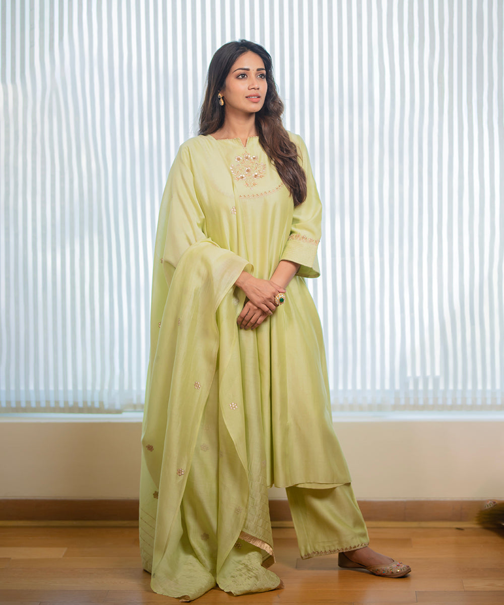 Nivetha Pethuraj In Handloom Lime Green Chanderi Silk Gota Patti Suit Set Ready To Wear Ensembles