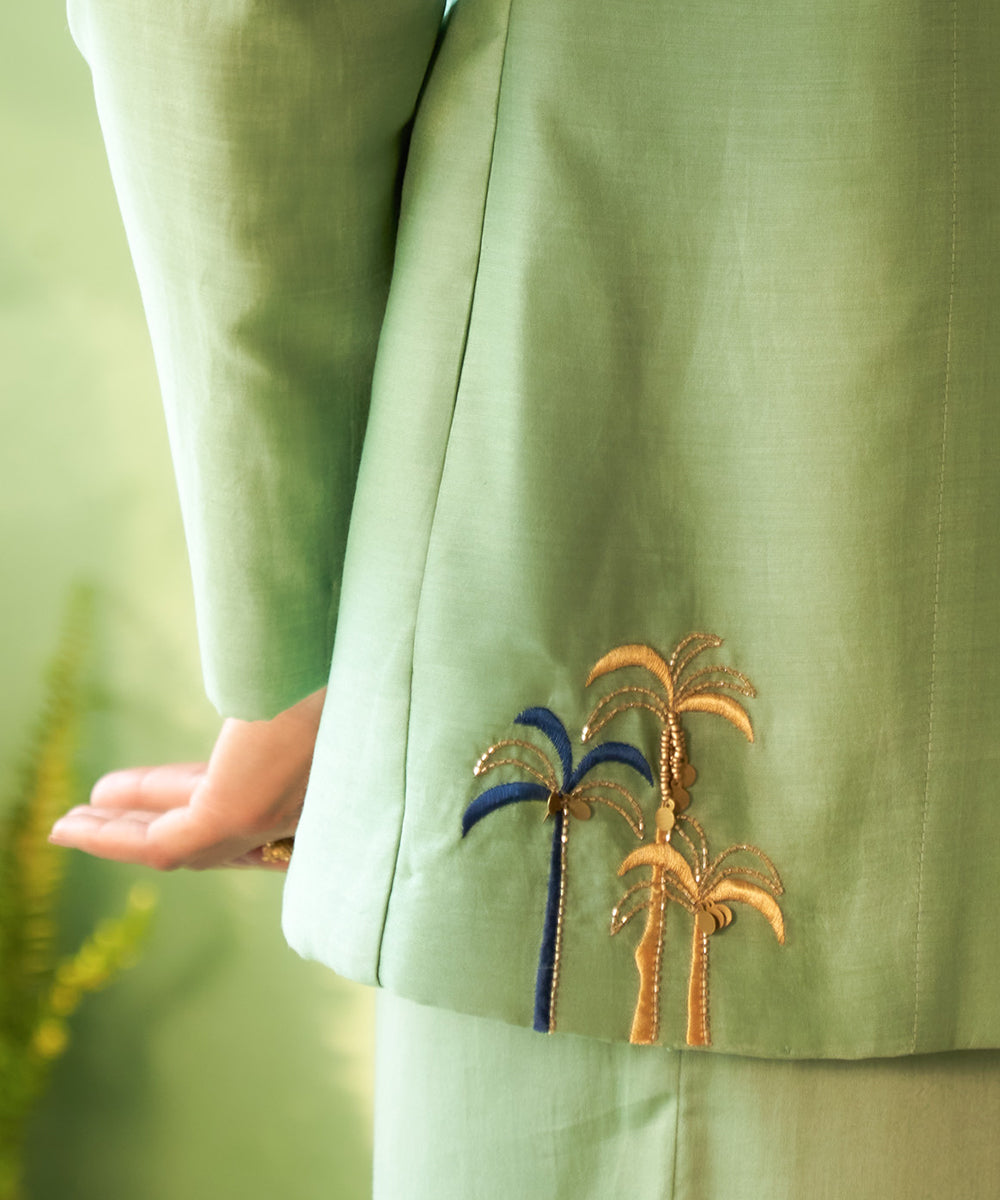 Kinaara Palm Delicate Motif Jacket Set