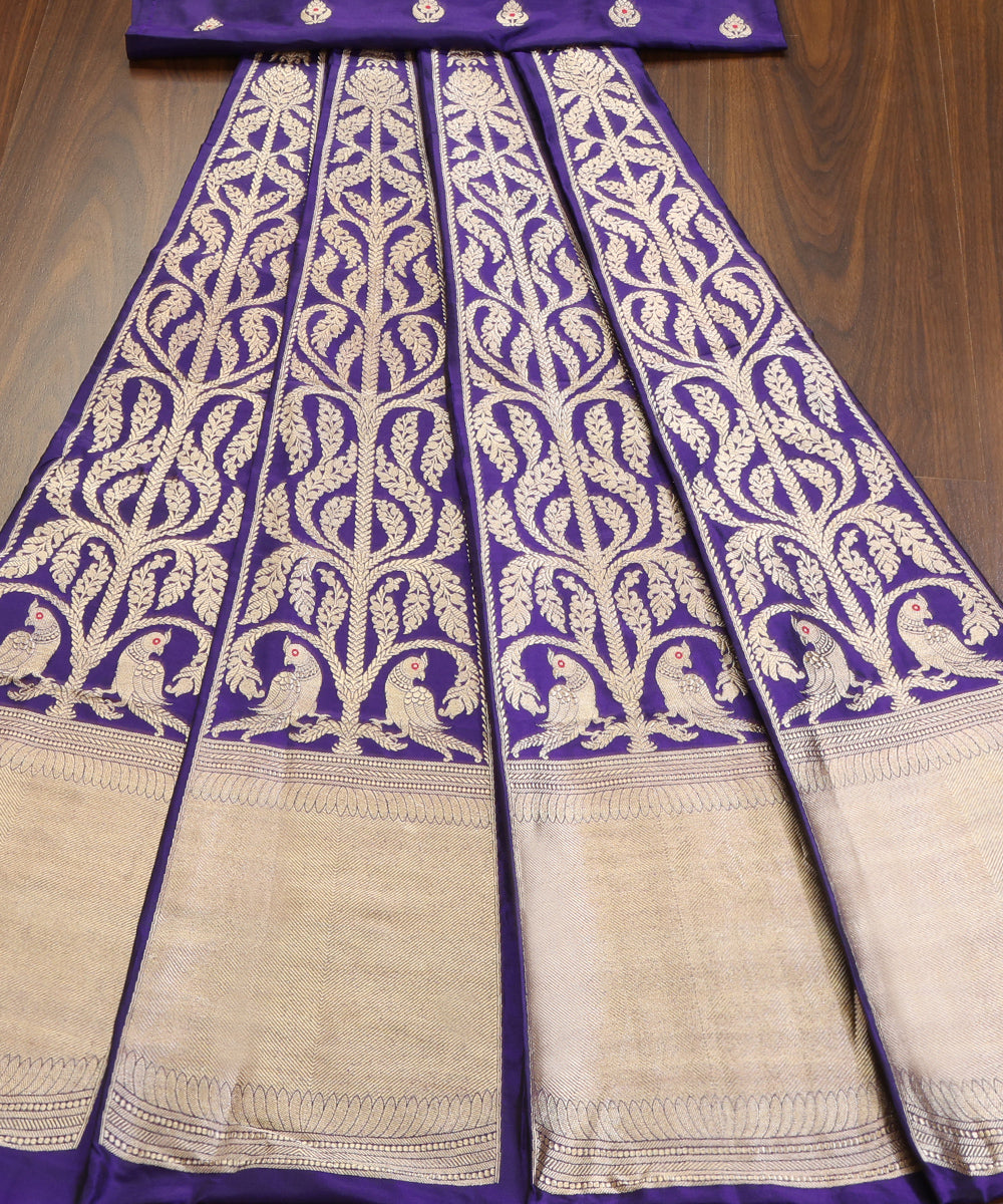 Purple_Handloom_Pure_Katan_Silk_Kadhwa_Banarasi_Lehenga_With_Parrots_WeaverStory_02