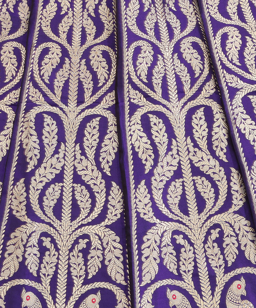 Purple_Handloom_Pure_Katan_Silk_Kadhwa_Banarasi_Lehenga_With_Parrots_WeaverStory_04