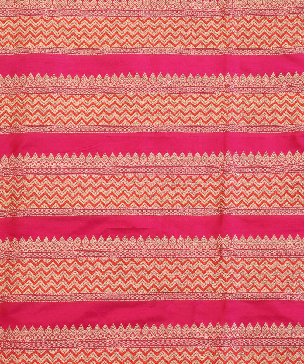 Pink_Pure_Katan_Silk_Handloom_Kadhwa_Banarasi_Lehenga_With_Meenakari_Chevron_Weaving_WeaverStory_06