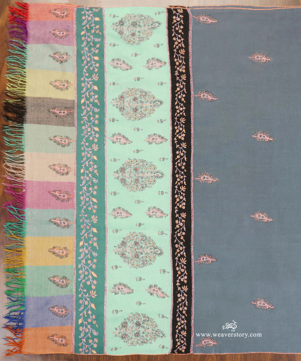 Pigeon_Grey_Pure_Pashmina_Shawl_With_Hand_Embroidered_Needle_Work_WeaverStory_03