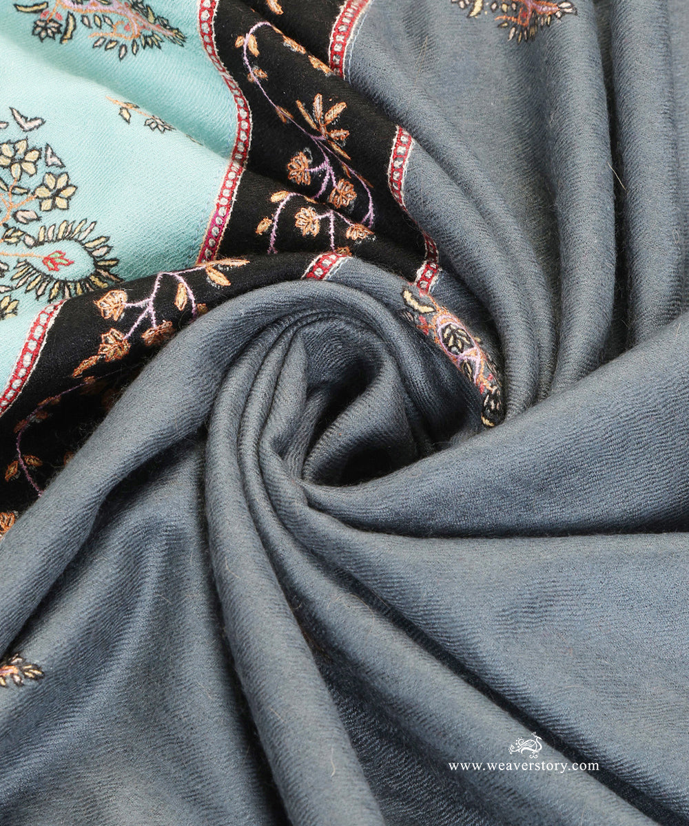 Pigeon_Grey_Pure_Pashmina_Shawl_With_Hand_Embroidered_Needle_Work_WeaverStory_06