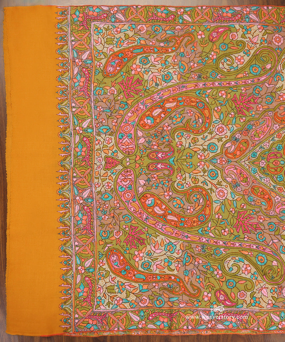 Yellow_Pure_Pashmina_Shawl_With_Paper_Mache_Ring_Work_WeaverStory_03