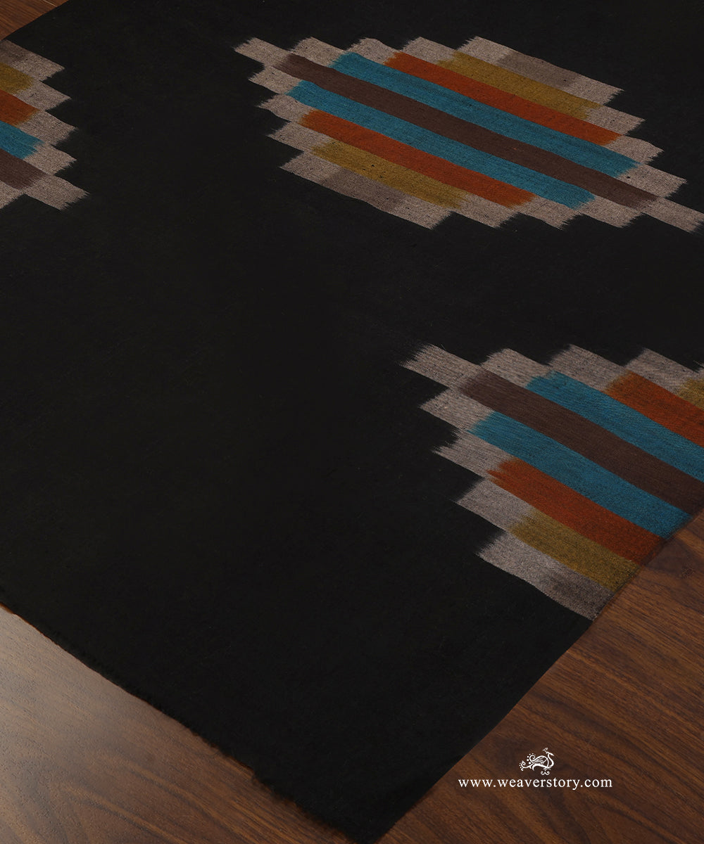 Black_Pure_Pashmina_Shawl_With_Colourful_Ikat_Weaving_WeaverStory_04