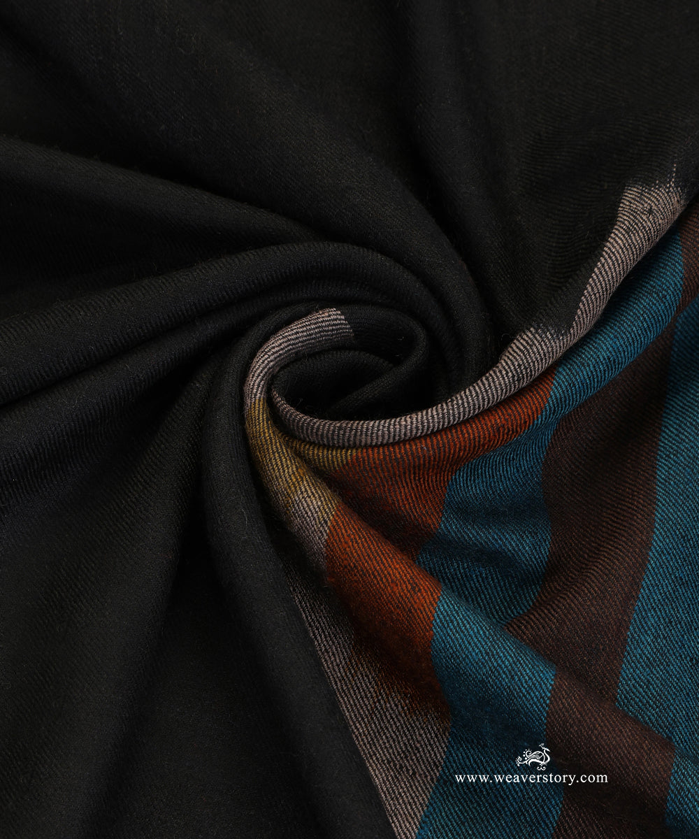 Black_Pure_Pashmina_Shawl_With_Colourful_Ikat_Weaving_WeaverStory_06