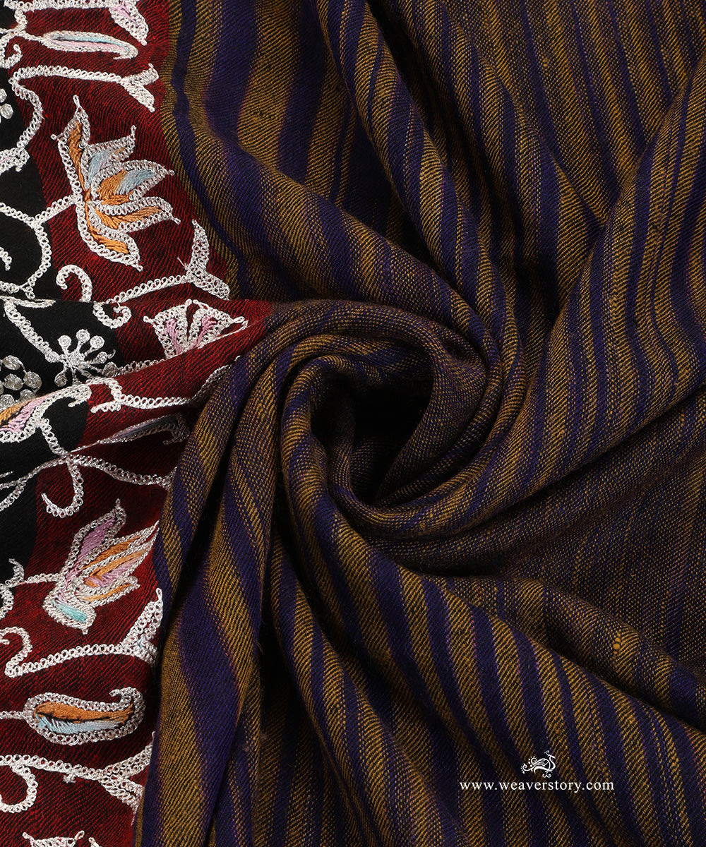 Blue_Striped_Pure_Pashmina_Shawl_With_Ikat_Weaving_And_Tilla_Border_WeaverStory_06