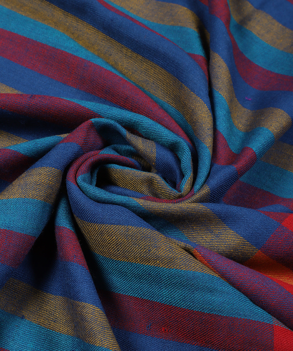 Multicoloured_Handwoven_Pure_Pashmina_Shawl_With_Ikat_Weaving_Stripes_WeaverStory_04