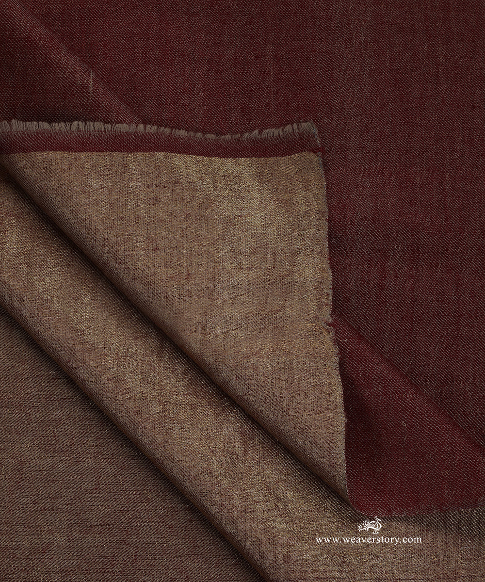 Maroon_Zari_Handwoven_Double_Shade_Pure_Pashmina_Stole_WeaverStory_05