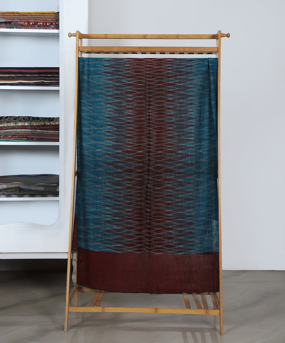 Blue_And_Maroon-Brown_Pure_Pashmina_Stole_With_Ikat_Weaving_WeaverStory_02