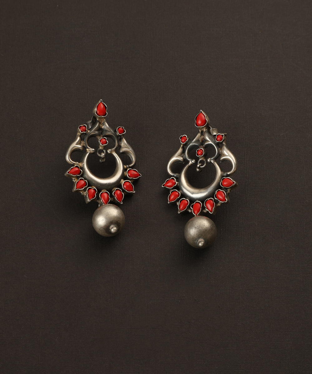 Shorya_Handcrafted_Coral_Oxidised_Pure_Silver_Earrings_WeaverStory_02