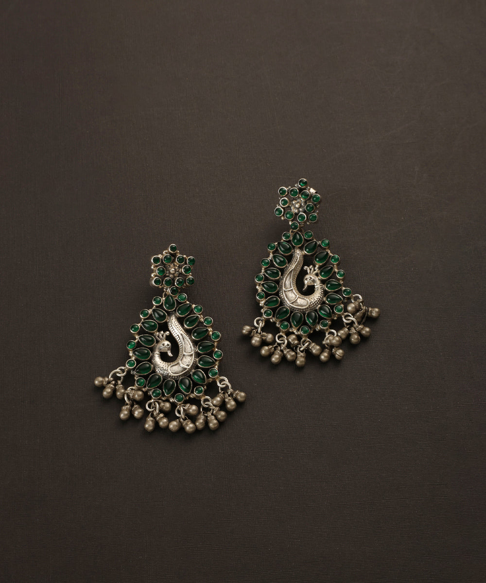 Aletta_Handcrafted_Oxidised_Pure_Silver_Green_Earrings_WeaverStory_02