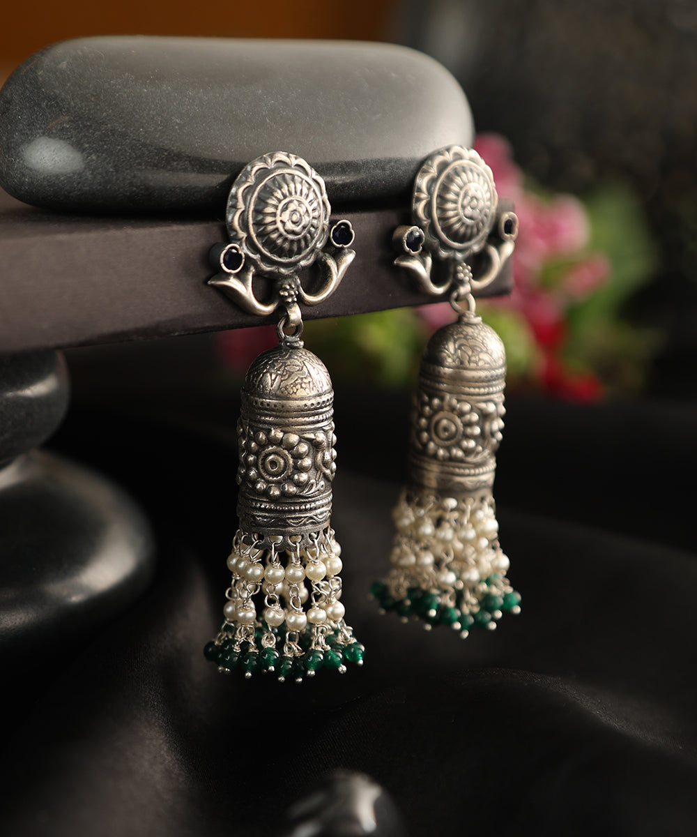 Deepan_Handcrafted_Oxidised_Pure_Silver_Earrings_With_Fresh_Water_Pearls_WeaverStory_01