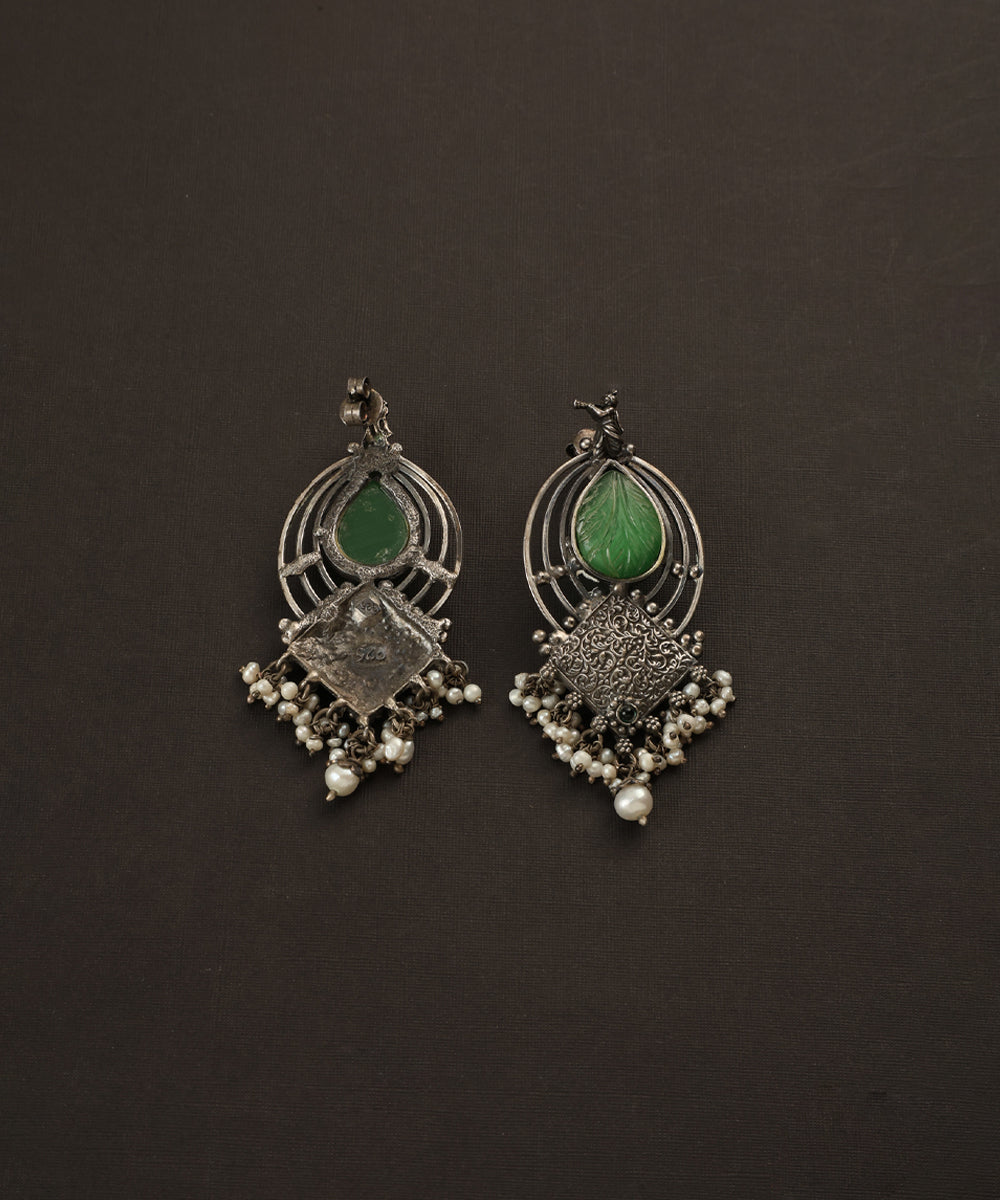 Raees_Handcrafted_Oxidised_Pure_Silver_Jade_Earrings_WeaverStory_03