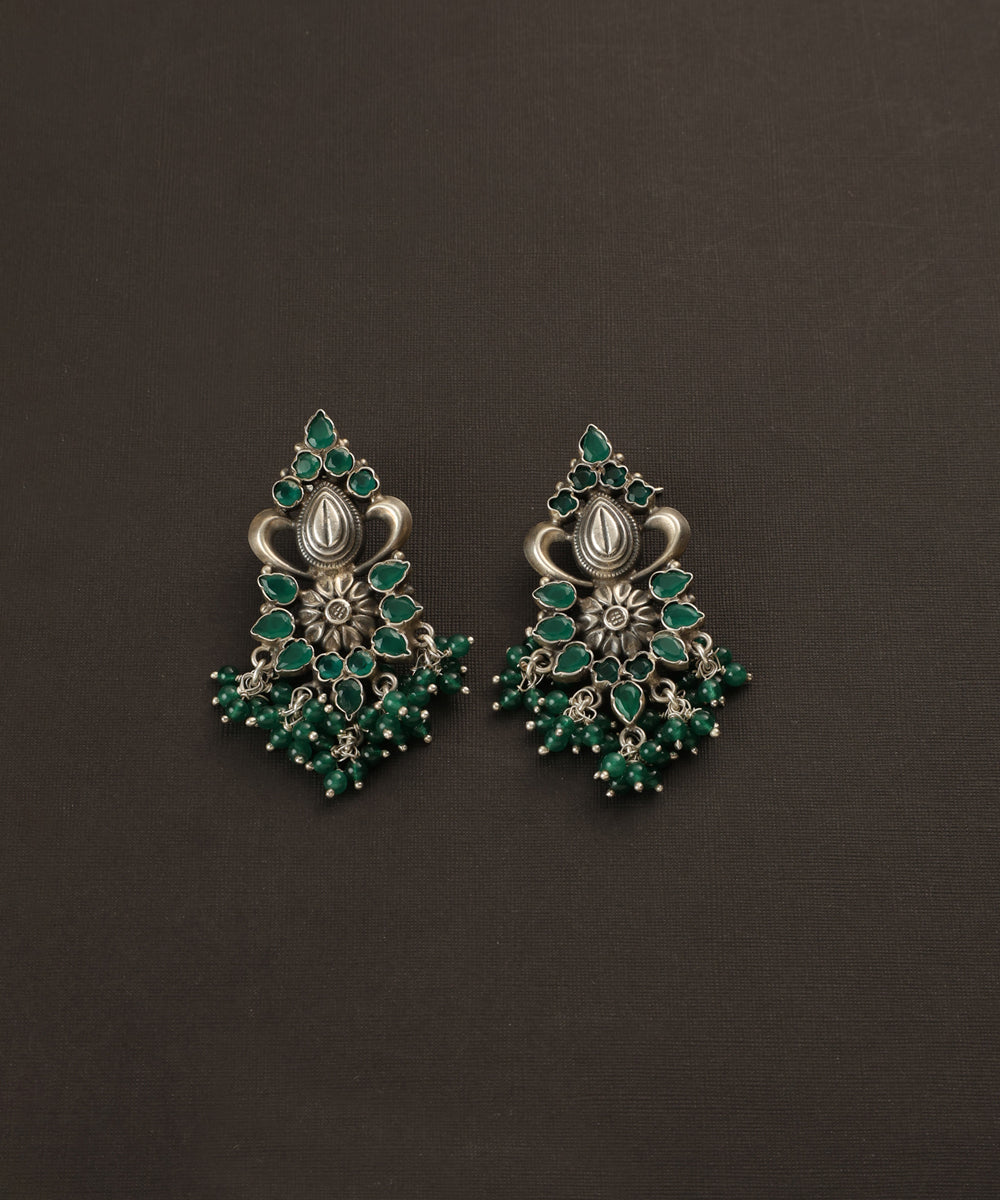 Huma_Handcrafted_Oxidised_Pure_Silver_Green_Earrings_WeaverStory_02