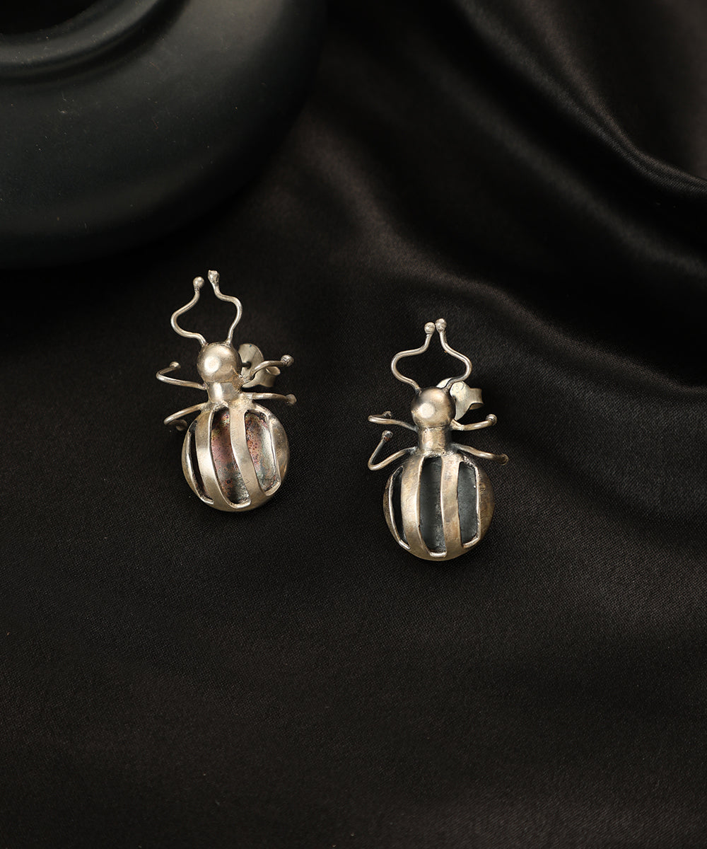 Chalipa_Handcrafted_Oxidised_Pure_Silver_Earrings_WeaverStory_01