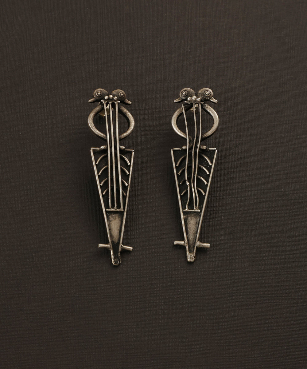 Delisha_Handcrafted_Oxidised_Pure_Silver_Earrings_WeaverStory_02