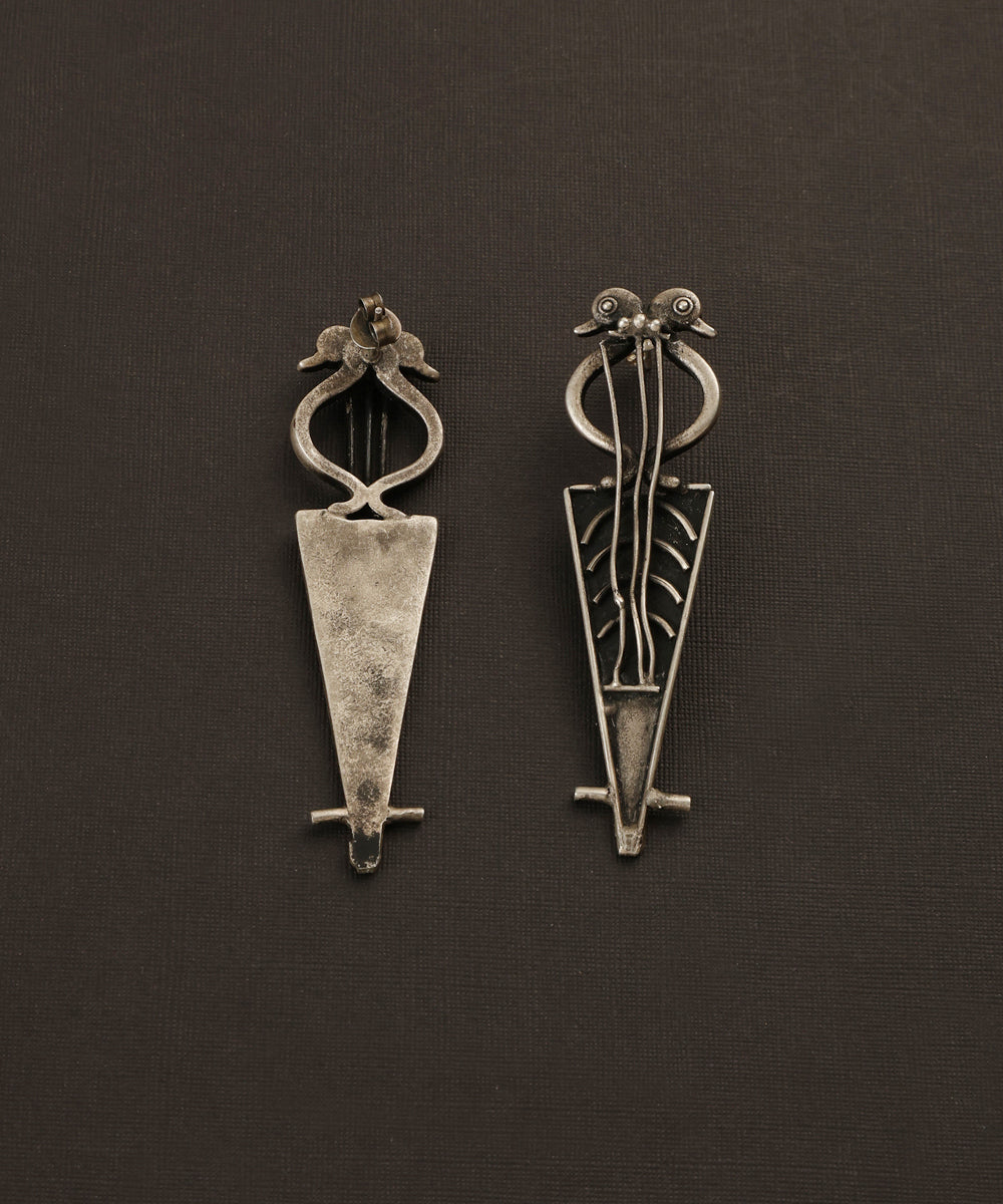 Delisha_Handcrafted_Oxidised_Pure_Silver_Earrings_WeaverStory_03