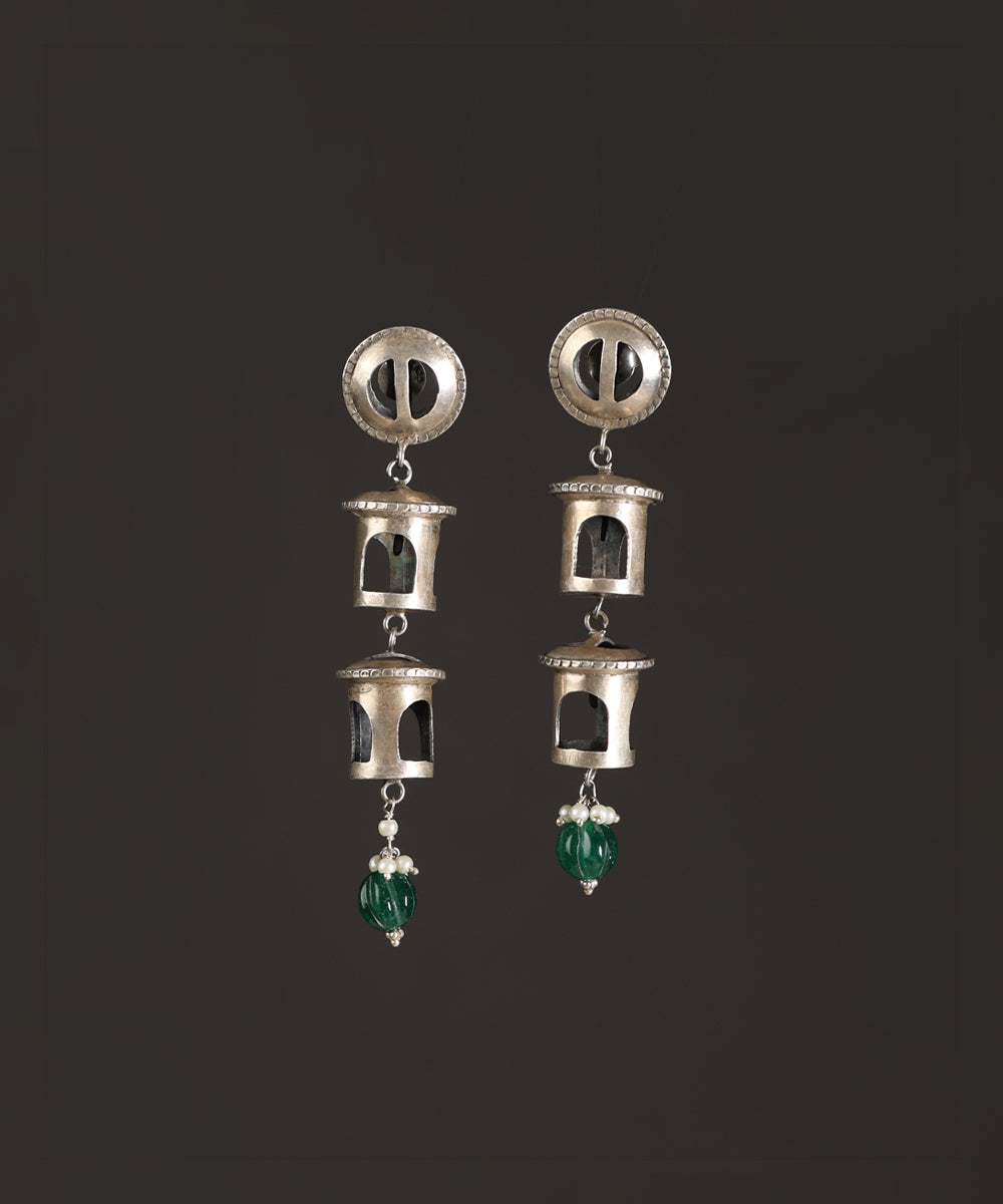 Samiq_Handcrafted_Oxidised_Pure_Silver_Earrings_WeaverStory_02