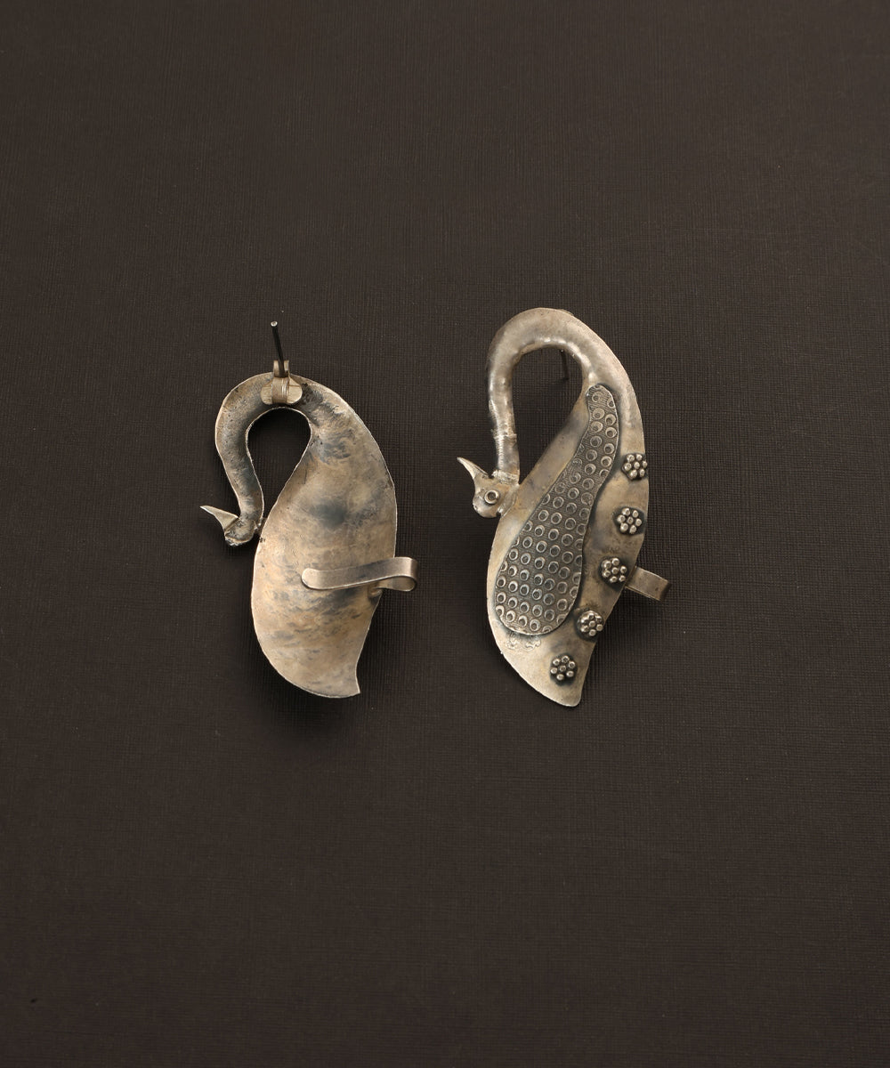 Taizeen_Handcrafted_Oxidised_Pure_Silver_Peacock_Earrings_WeaverStory_03