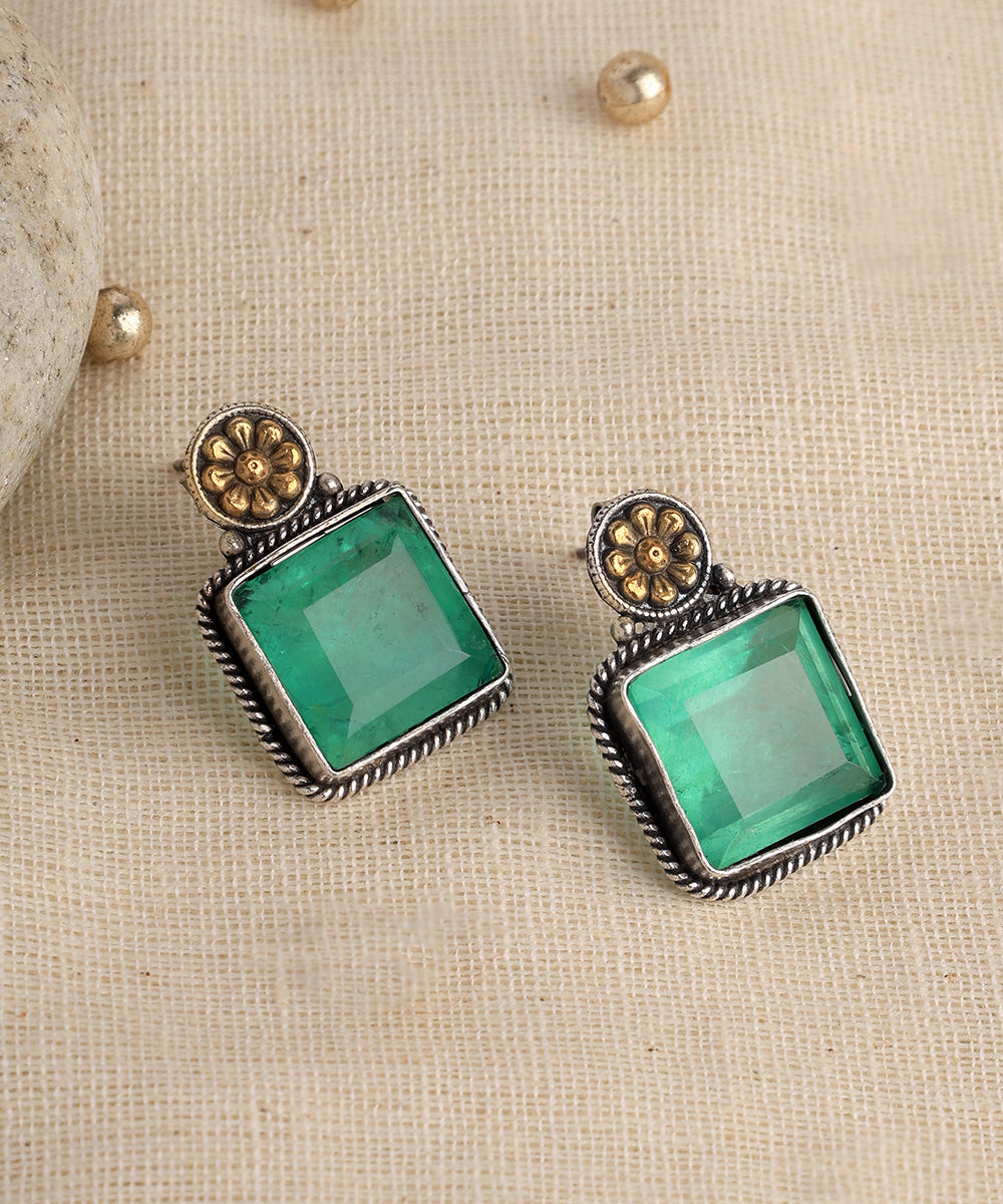 Adra_Handcrafted_Oxidised_Pure_Silver_Earrings_With_Green_Kempstones_WeaverStory_01