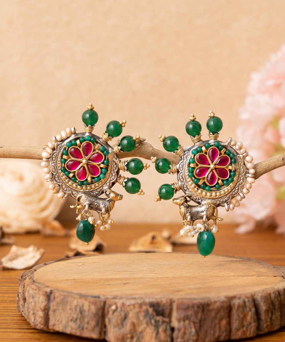 Falaq_Handcrafted_Oxidised_Pure_Silver_Earrings_With_Stones_And_Pearls_WeaverStory_01