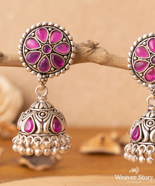 Mumtaz_Handcrafted_Oxidised_Pure_Silver_Jhumka_Earrings_With_Pink_Stones_WeaverStory_02