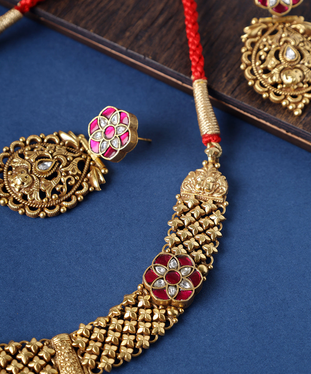 Amara_Handcrafted_Golden_Pure_Silver_Necklace_Set_WeaverStory_02