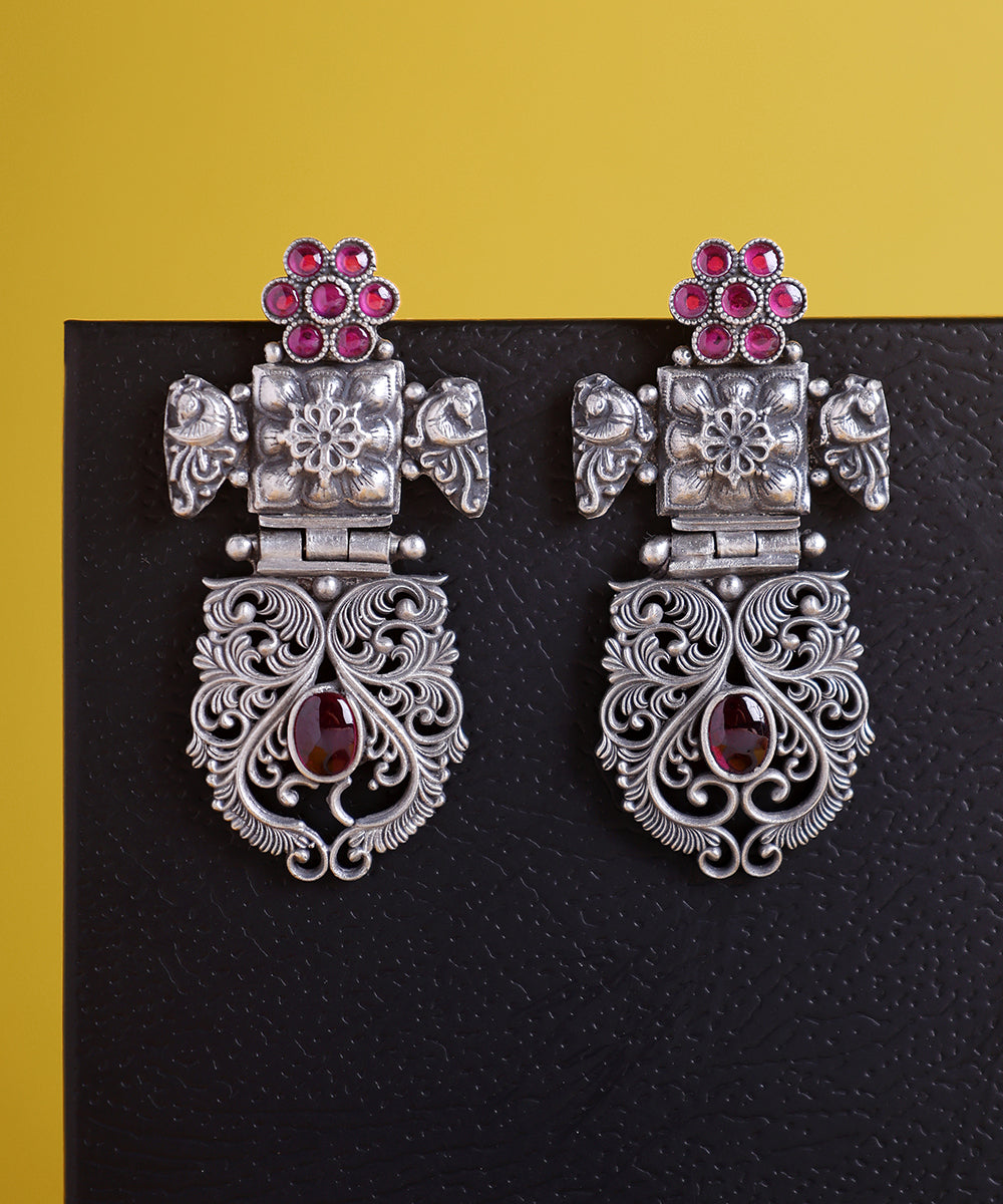 Sadiya_Handcrafted_Oxidised_Pure_Silver_Earrings_With_Kempstones_WeaverStory_01