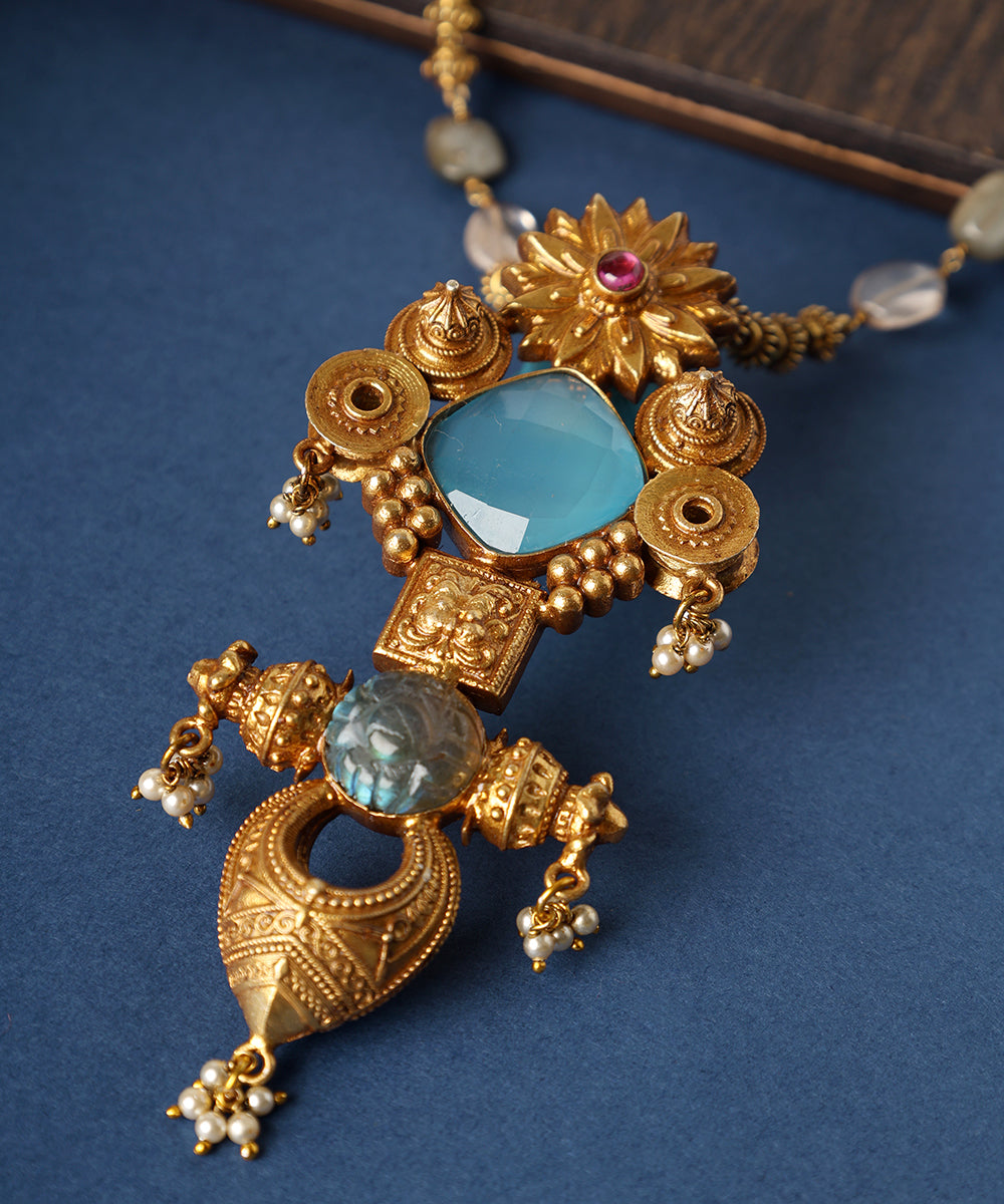 Garima_Handcrafted_Golden_Pure_Silver_Necklace_WeaverStory_02