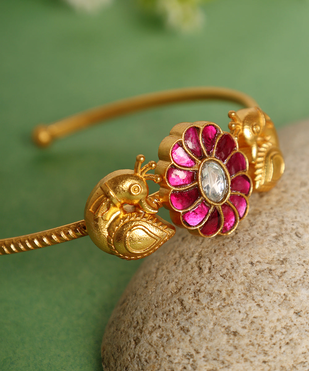 Hidaya_Handcrafted_Pure_Silver_Bangle_With_Kundan_And_Peacock_Motif_WeaverStory_01