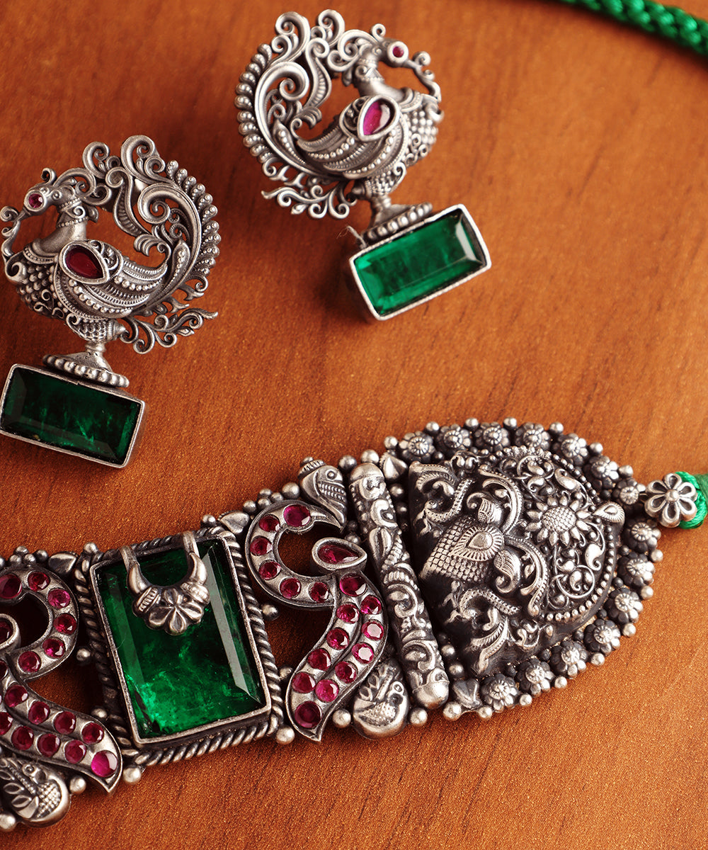 Layla_Handcrafted_Oxidised_Pure_Silver_Necklace_Set_With_Peacock_Motifs_WeaverStory_02