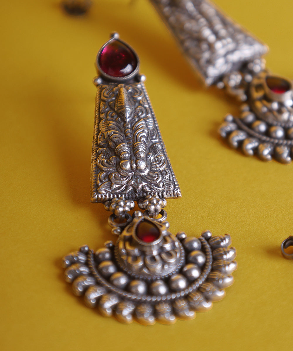 Parmis_Handcrafted_Oxidised_Pure_Silver_Earrings_With_Kempstones_WeaverStory_02