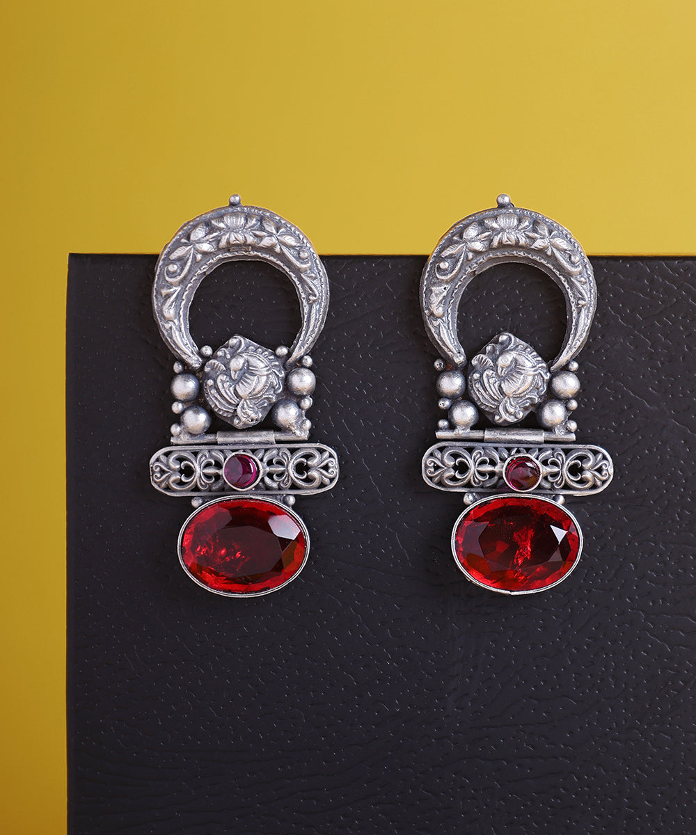 Keya_Handcrafted_Oxidised_Pure_Silver_Earrings_With_Kempstones_WeaverStory_01