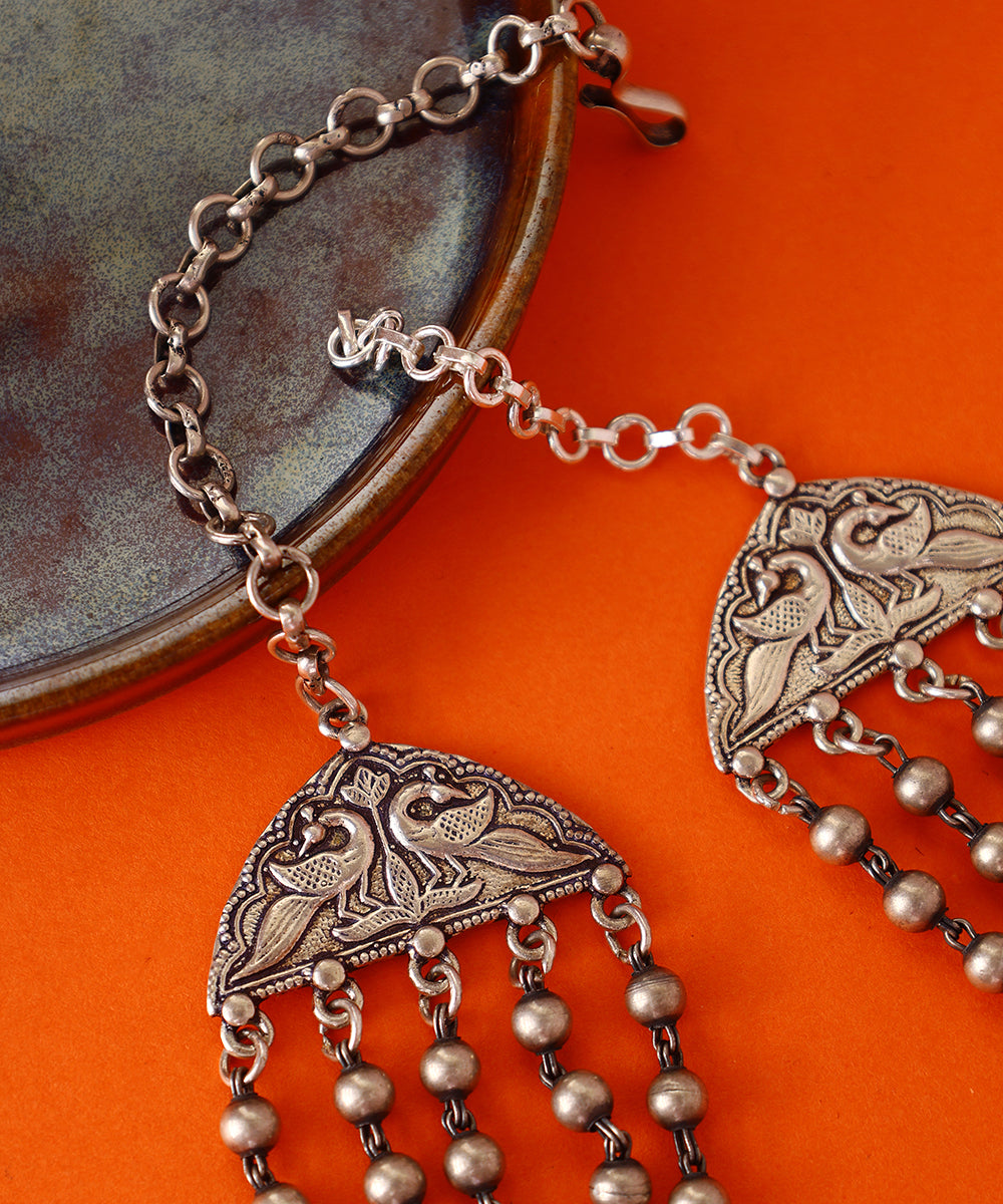 Samaara_Handcrafted_Pure_Silver_Multi-Layered_Necklace_WeaverStory_02