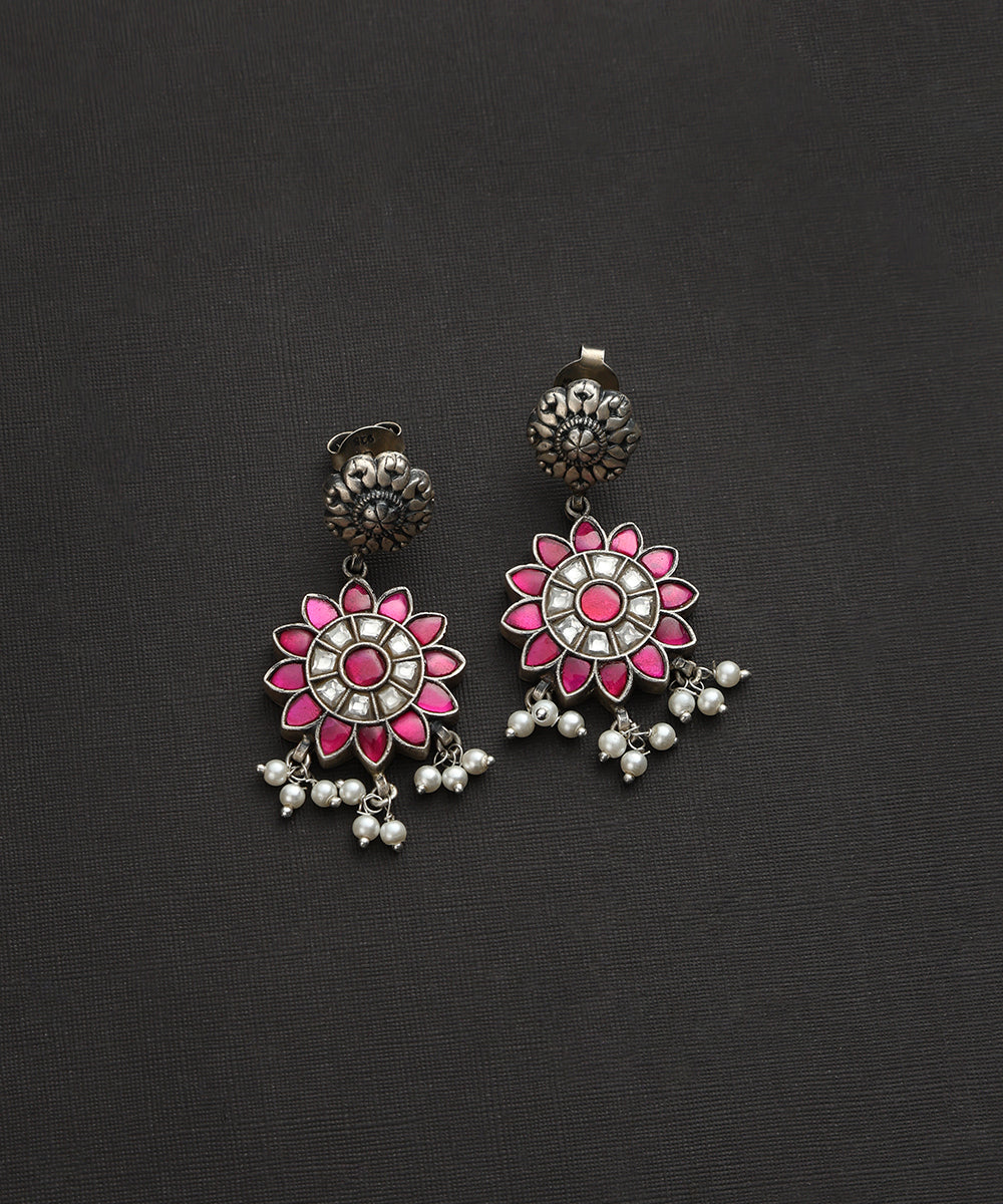 Bentley_Handcrafted_Pink_Oxidised_Pure_Silver_Kundan_Necklace_Set_WeaverStory_03