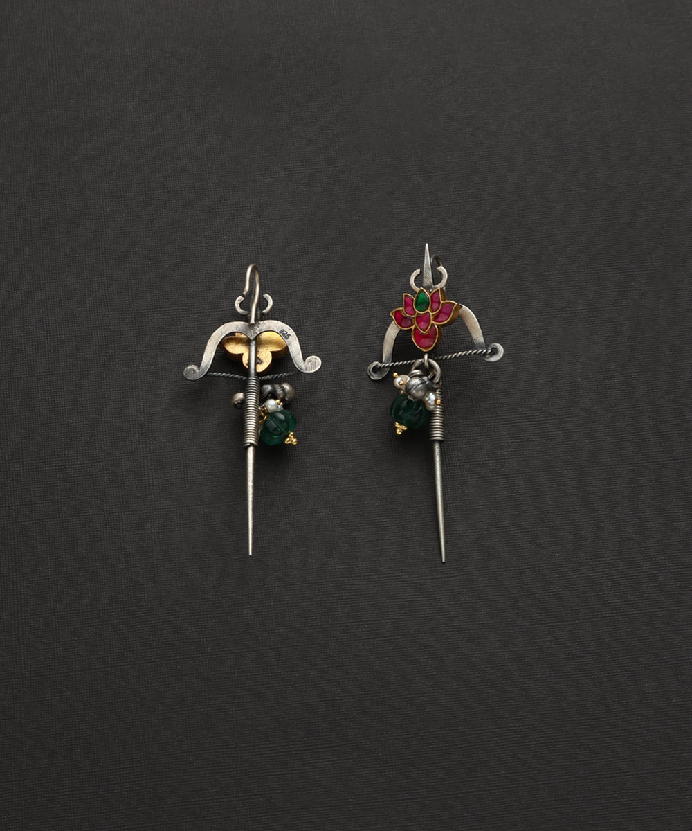 Pinkie_Handcrafted_Oxidised_Pure_Silver_Kundan_Earrings_With_Lotus_Motif_WeaverStory_03