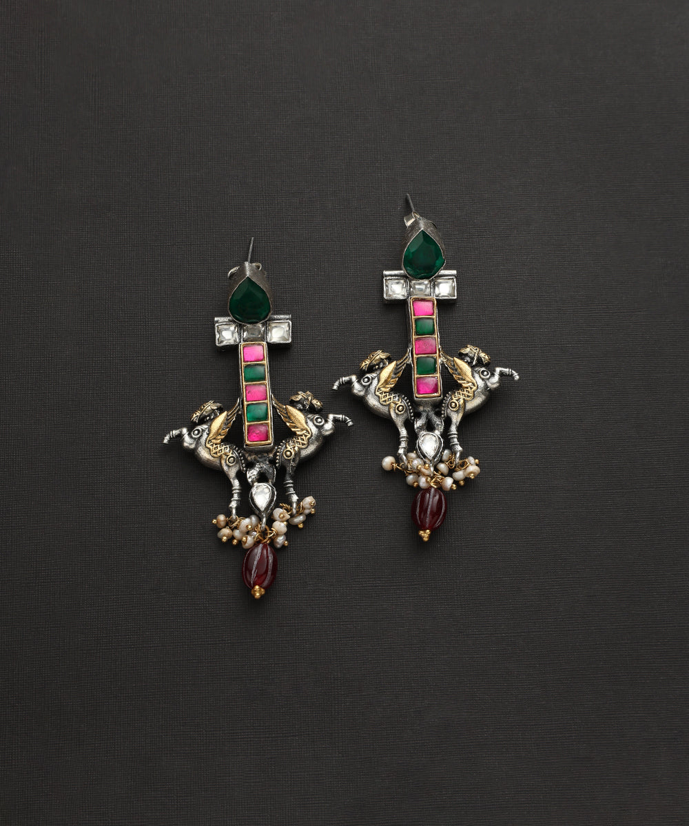 Reva_Handcrafted_Oxidised_Pure_Silver_Kundan_Earrings_With_Horse_Motif_WeaverStory_02
