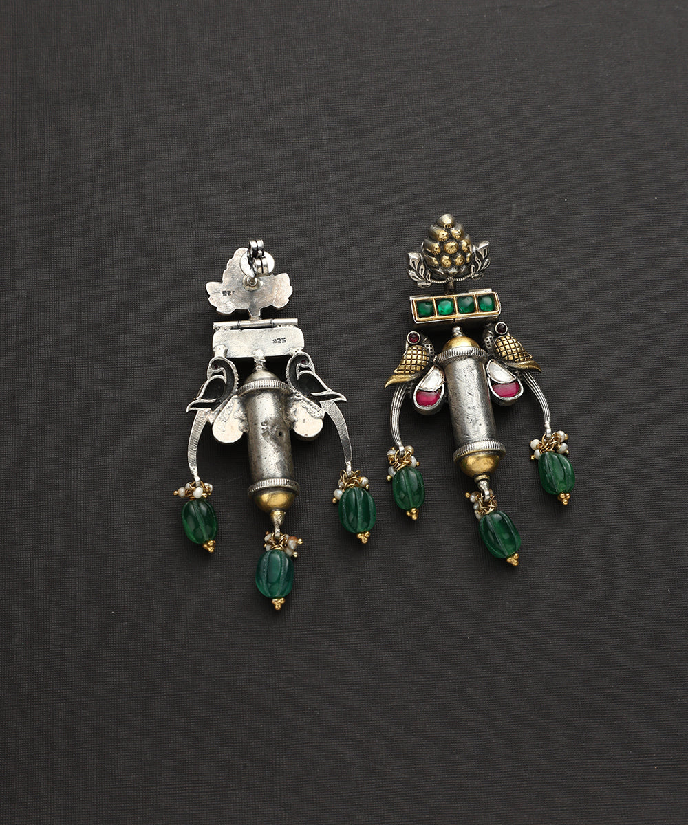 Aishani_Handcrafted_Oxidised_Pure_Silver_Kundan_Earrings_WeaverStory_03