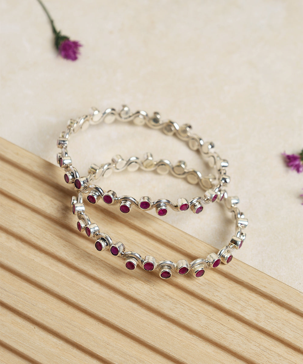 Saatvik_Handcrafted_Oxidised_Pure_Silver_Bangles_With_Ruby_WeaverStory_01