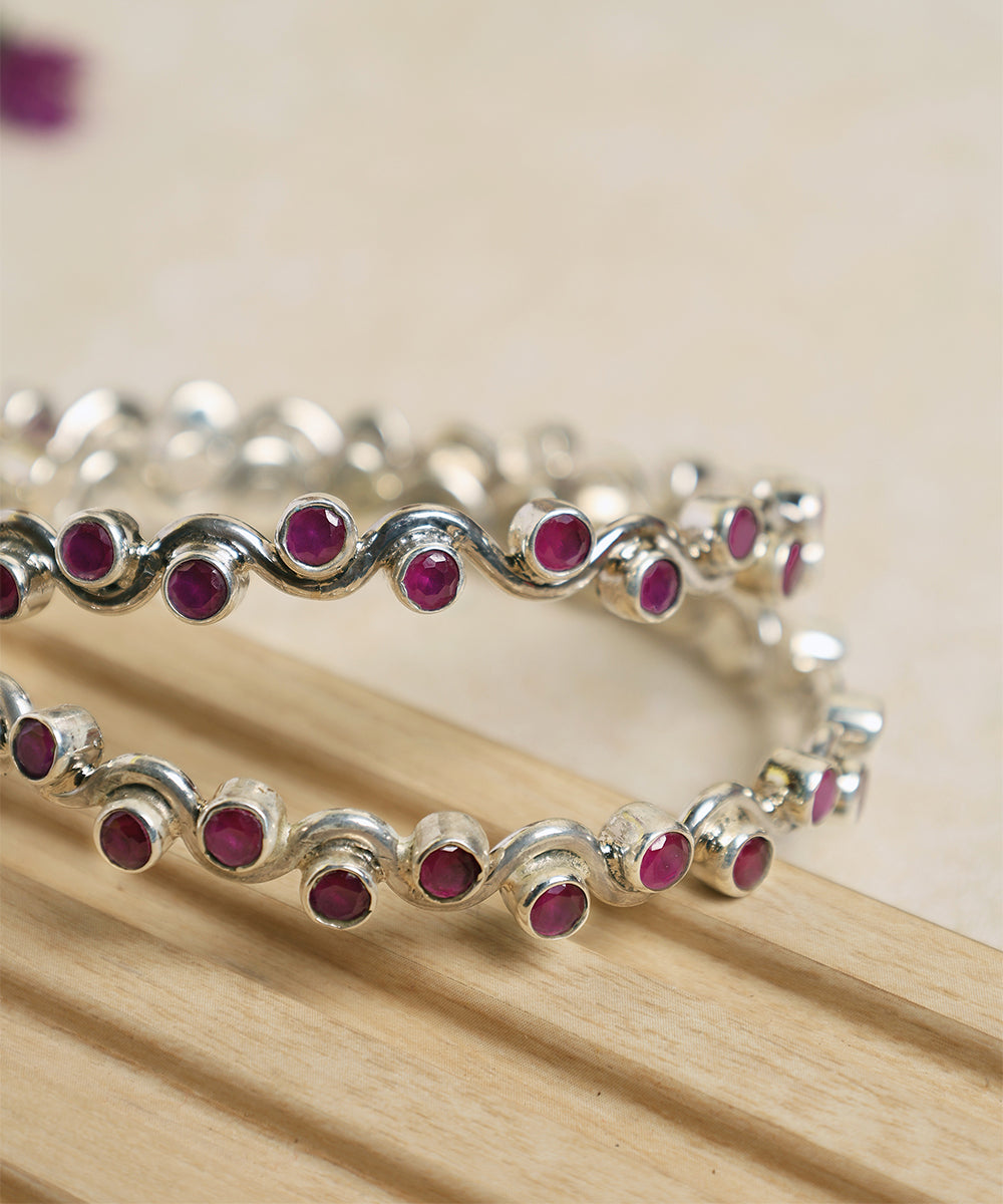 Saatvik_Handcrafted_Oxidised_Pure_Silver_Bangles_With_Ruby_WeaverStory_02