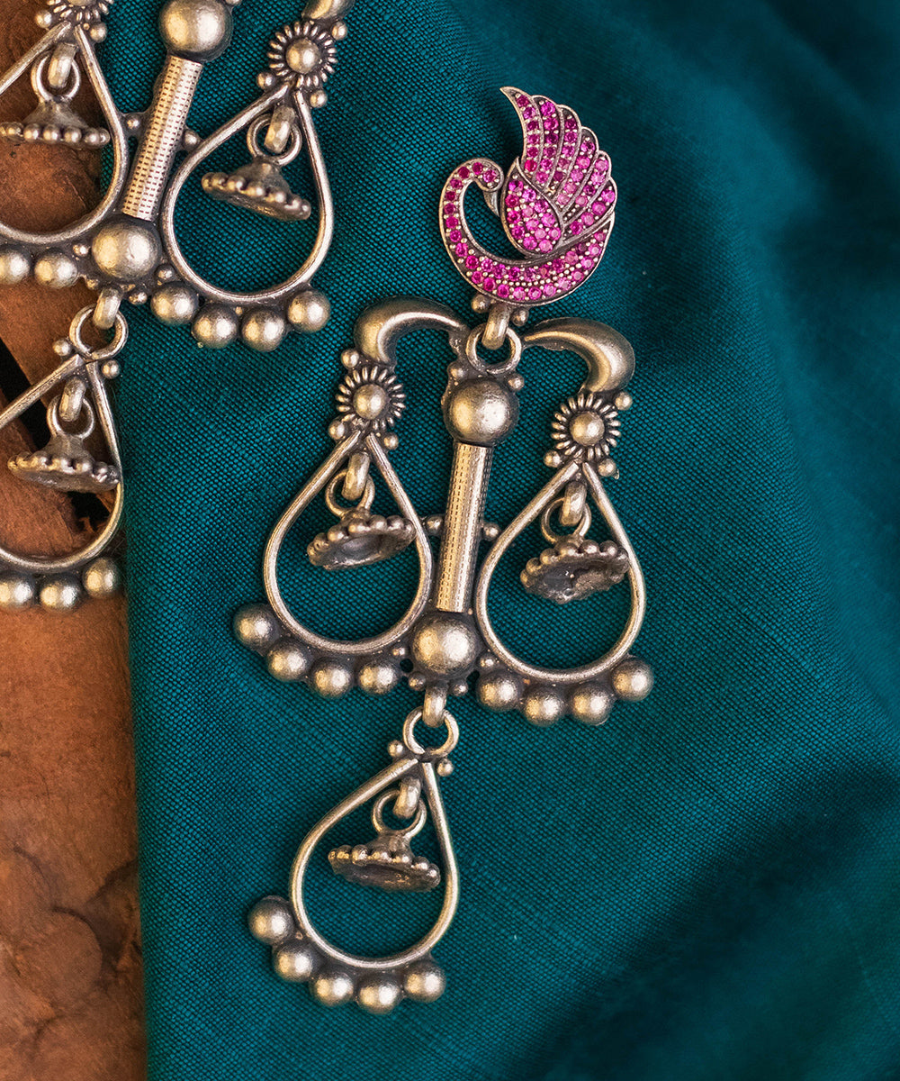Parni_Handcrafted_Oxidised_Pure_Silver_Earrings_With_Kempstones_WeaverStory_02