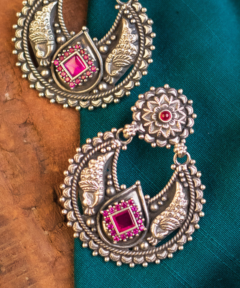 Qumud_Handcrafted_Oxidised_Pure_Silver_Earrings_with_Kempstones_WeaverStory_02