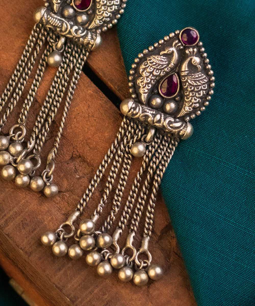 Tapi_Handcrafted_Oxidised_Pure_Silver_Earrings_With_Kempstones_WeaverStory_02