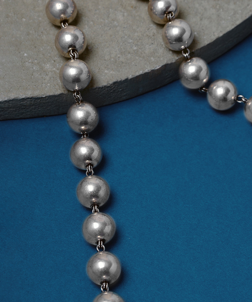 Rabani_Handcrafted_Oxidised_Pure_Silver_Necklace_WeaverStory_02