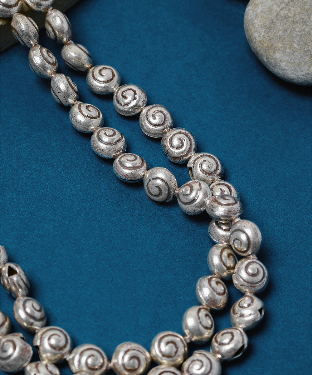 Eyana_Handcrafted_Oxidised_Pure_Silver_Necklace_WeaverStory_02